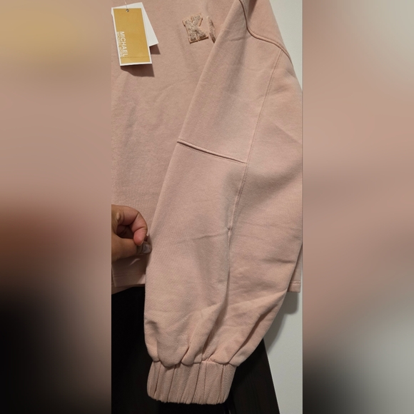 Michael Kors Cropped Sweatshirt – Relaxed Fit – Blush Pink - Picture 3 of 4